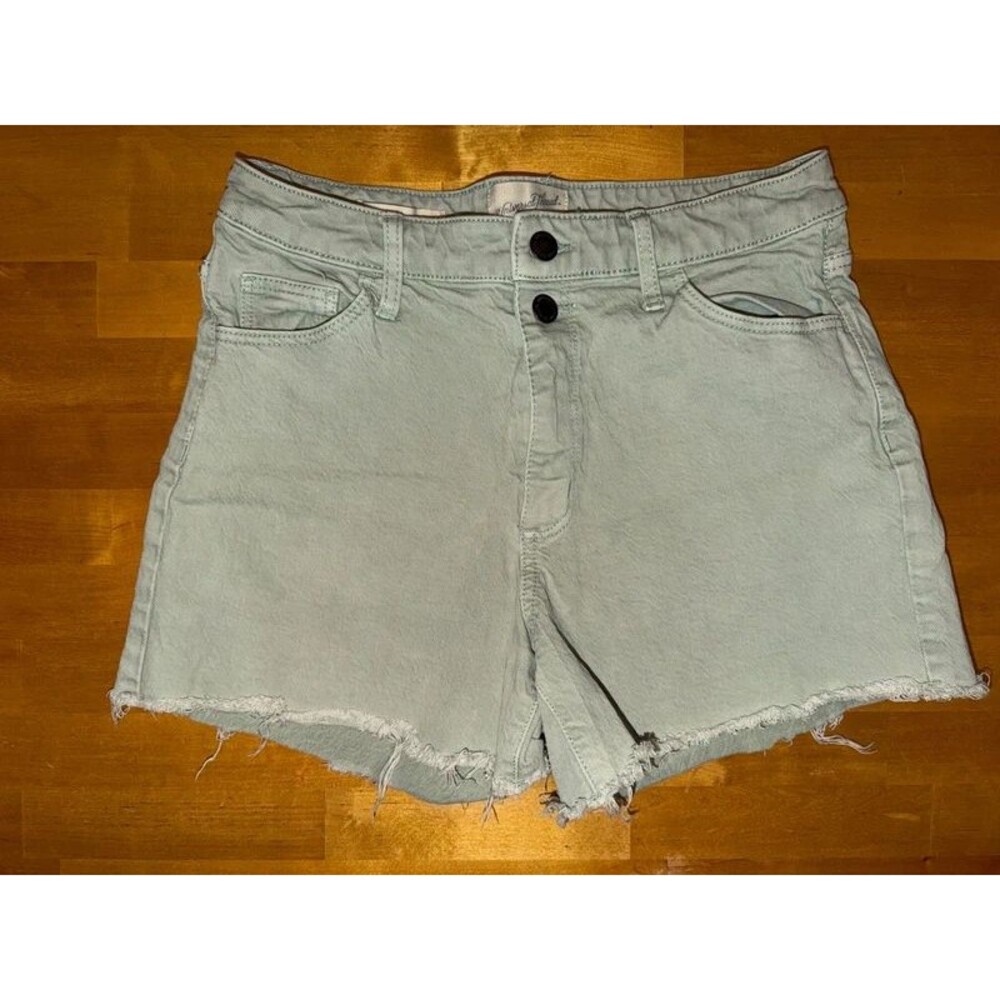 Universal Thread Women’s Sea Green Denim Shorts Size 6/28